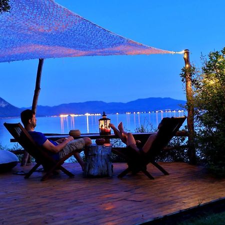 Beach Front Villa Melani Mytilíni Buitenkant foto