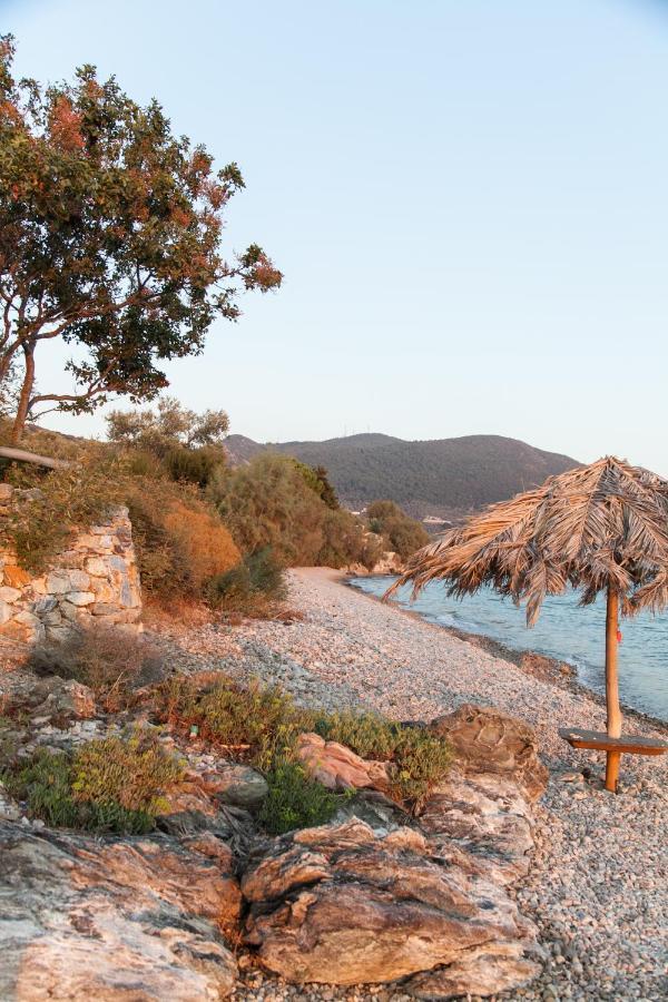 Beach Front Villa Melani Mytilíni Buitenkant foto