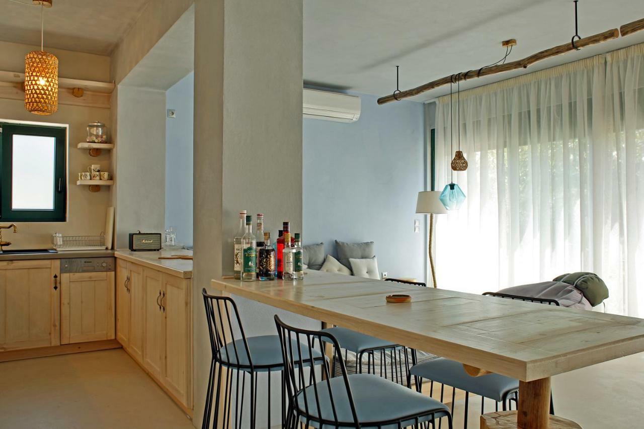 Beach Front Villa Melani Mytilíni Buitenkant foto