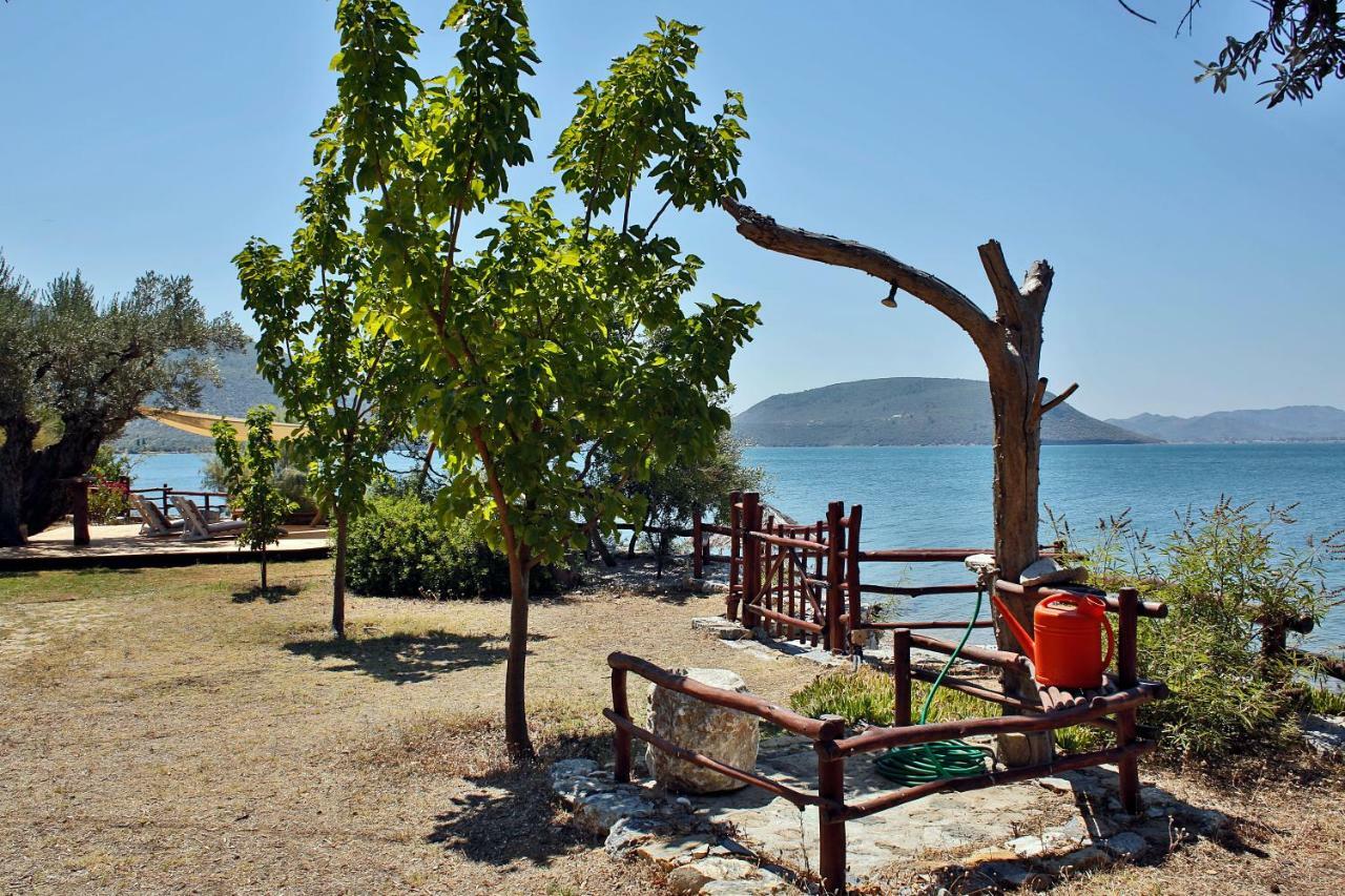 Beach Front Villa Melani Mytilíni Buitenkant foto